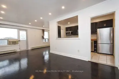 Triplex in Toronto