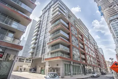 Condo Apartment in Toronto