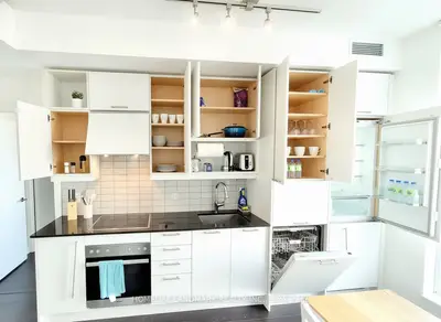 30 Nelson Street 1101, Toronto, On M5v 0h5