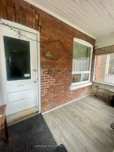 Semi-Detached in Toronto