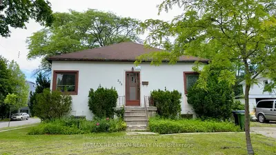 Detached in Toronto