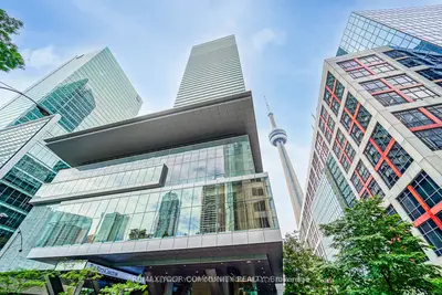 183 Wellington Street W 3903, Toronto, On M5v 0a1