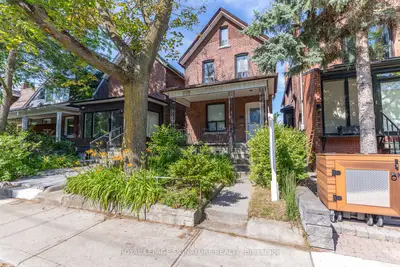 Detached in Toronto