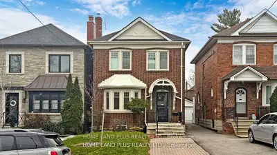 Detached in Toronto