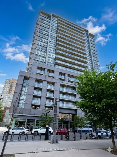 Condo Apartment in Toronto