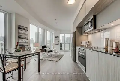Condo Apartment in Toronto