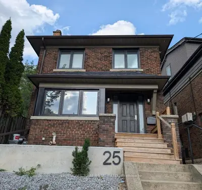 25 Oswald Crescent, Toronto, On M4s 2h5