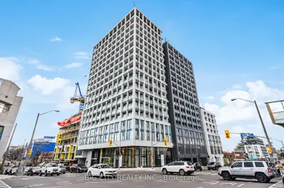 Condo Apartment in Toronto
