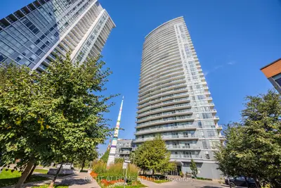 70 Forest Manor Road 206, Toronto, On M2j 0a9