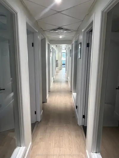 823 College Street Office No. 5, Toronto, On M6g 1c9