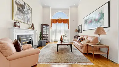 492 Ruth Avenue, Toronto, On M2m 2j3