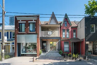 13 Baldwin Street, Toronto, On M5t 1l1