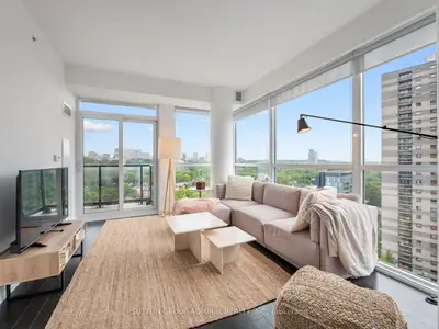 Condo Apartment in Toronto