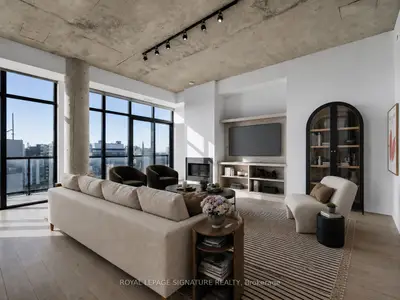 Condo Apartment in Toronto