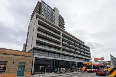 Condo Apartment in Toronto