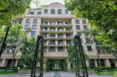 Condo Apartment in Toronto