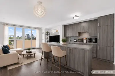 Condo Apartment in Toronto