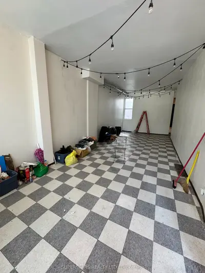 187 Augusta Avenue, Toronto, On M5t 2l4
