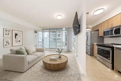 Condo Apartment in Toronto