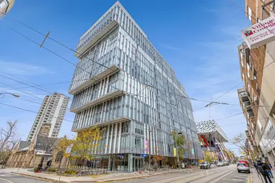 Condo Apartment in Toronto