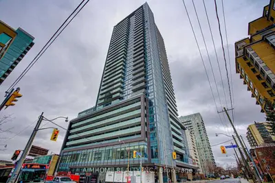 Condo Apartment in Toronto