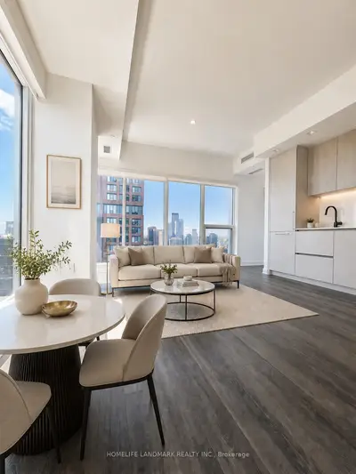 Condo Apartment in Toronto