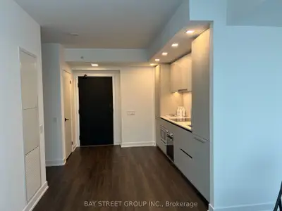 Co-op Apartment in Toronto