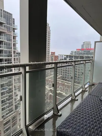 35 Bastion Street 1720, Toronto, On M5v 0c2