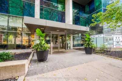 37 Grosvenor Street 2010, Toronto, On M4y 3g5