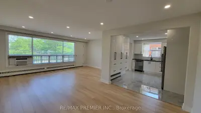Triplex in Toronto