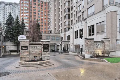 5418 Yonge Street 2502, Toronto, On M2n 6x4