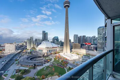 Condo Apartment in Toronto