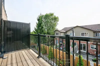 30 Case Ootes Drive, Toronto, On M4a 1c5