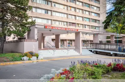 100 Leeward Glenway 1401, Toronto, On M3c 2z1