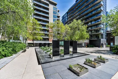 399 Adelaide Street W 420, Toronto, On M5v 1s4