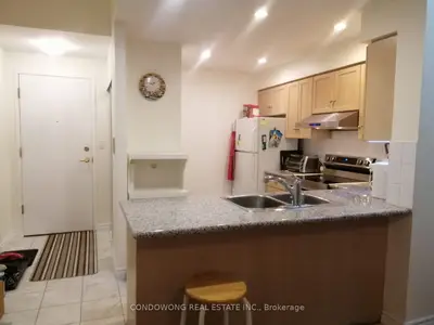 168 Simcoe Street 1118, Toronto, On M5h 4c9
