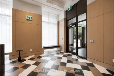 123 Portland Street 303, Toronto, On M5v 2n4