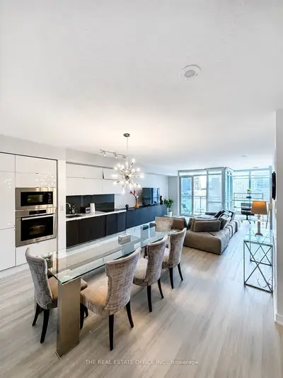 151 Dan Leckie Way 202, Toronto, On M5v 4b2