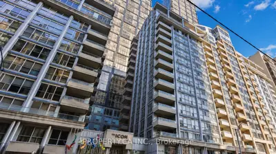 250 Wellington Street 329, Toronto, On M5v 3p6