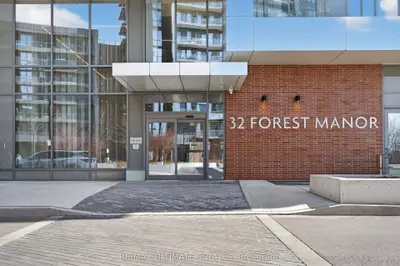 32 Forest Manor Road 1809, Toronto, On M2j 1m3