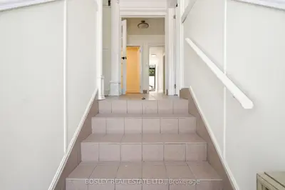 88 Laird Drive, Toronto, On M4g 3v1
