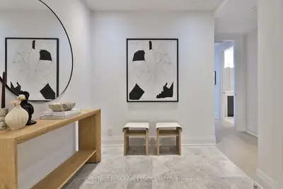 10 Prince Arthur Avenue 404, Toronto, On M5r 1a9