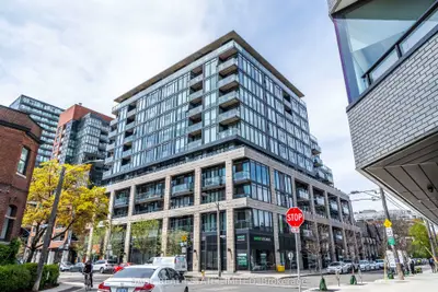 Condo Apartment in Toronto