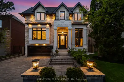 148 Munro Boulevard, Toronto, On M2p 1c8