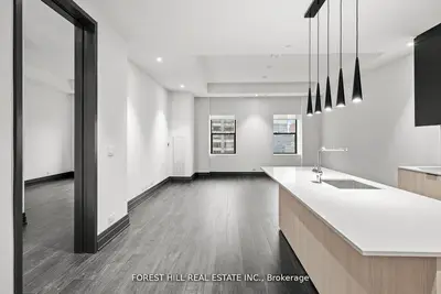 2 Avenue Road 1402, Toronto, On M5r 0c6