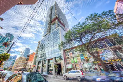 Condo Apartment in Toronto