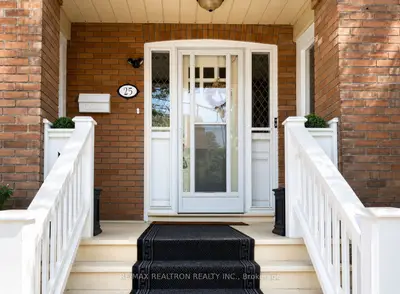 25 Ranleigh Avenue 2nd Floor Unit, Toronto, On M4n 1x2