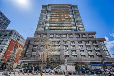 Condo Apartment in Toronto
