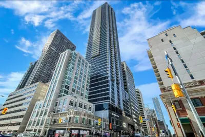 395 Bloor Street E 4203, Toronto, On M4w 0b4