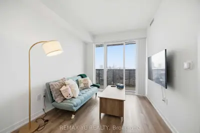 Condo Apartment in Toronto